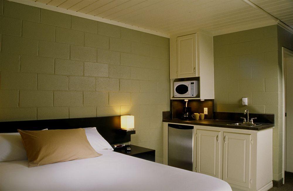 Mountain Hound Inn Nelson Ngoại thất bức ảnh